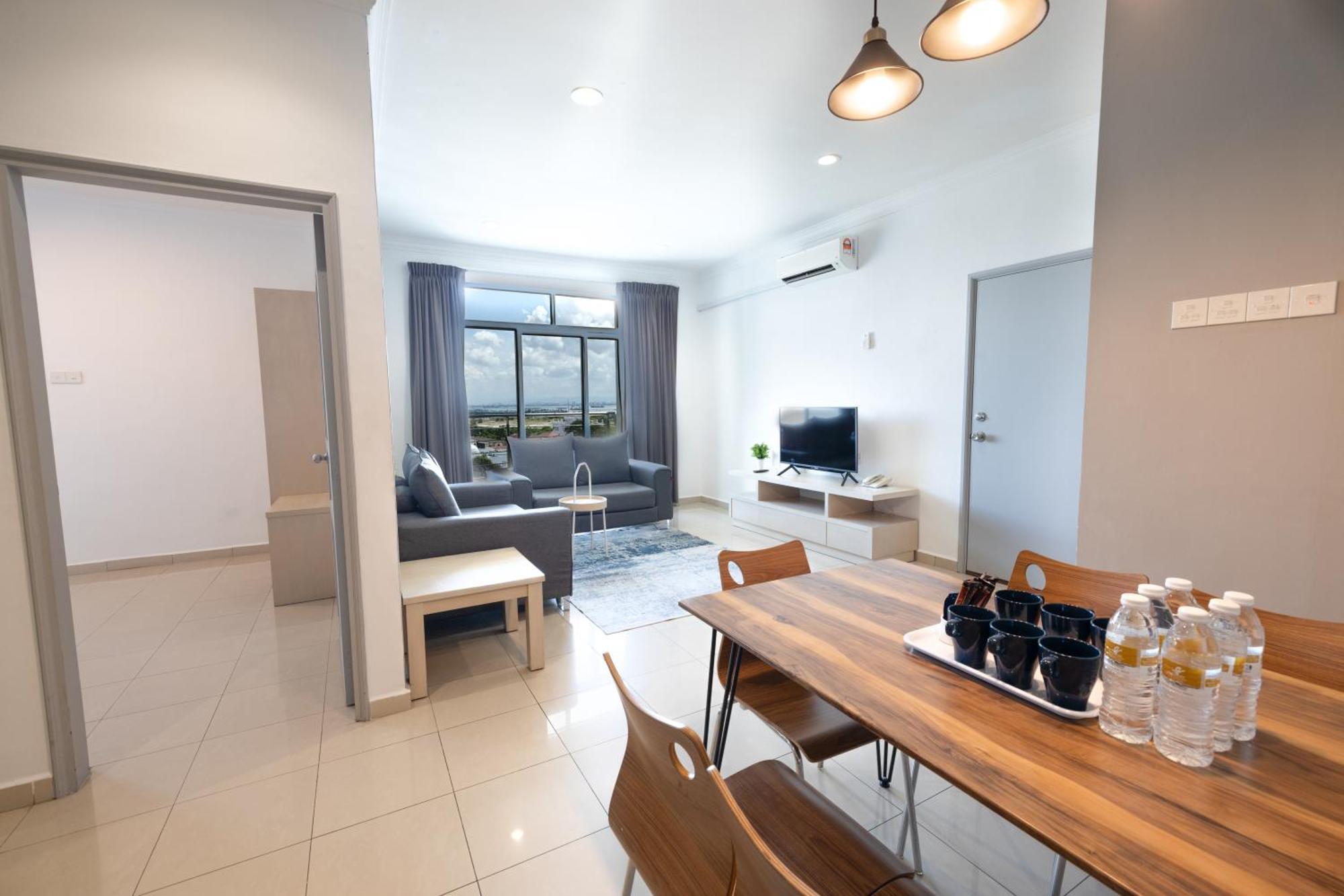 Tanjung Tokong Golden View Serviced Apartments מראה חיצוני תמונה