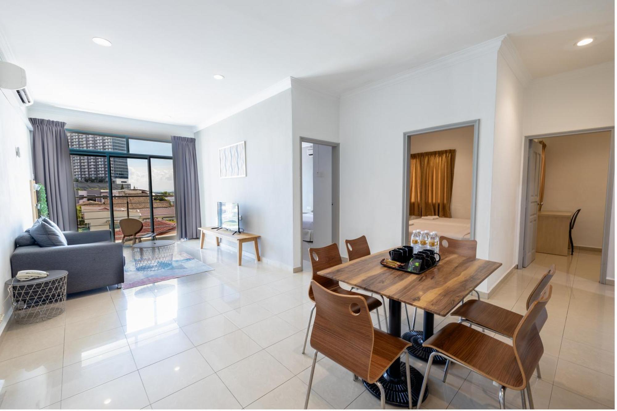 Tanjung Tokong Golden View Serviced Apartments מראה חיצוני תמונה