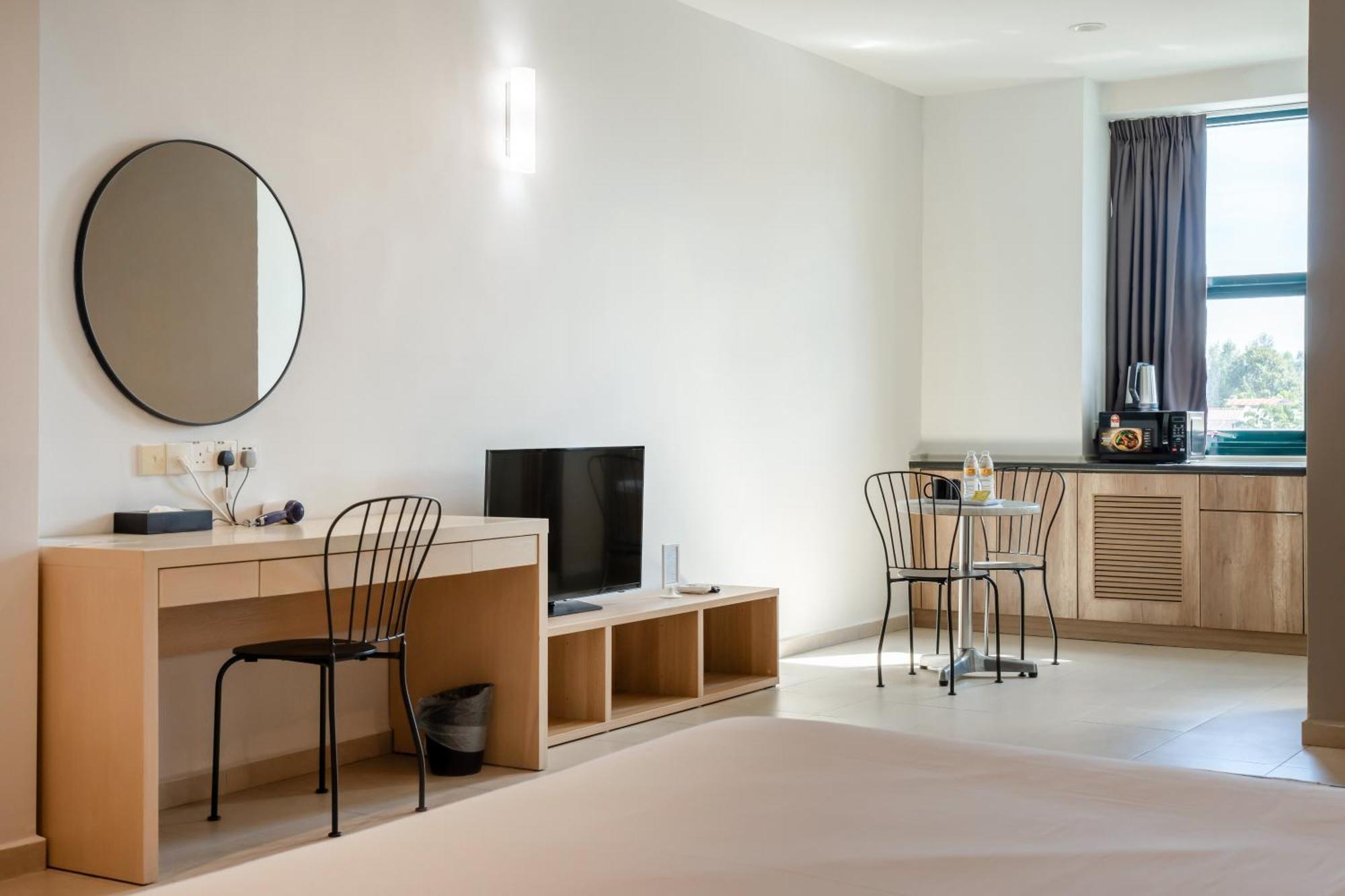 Tanjung Tokong Golden View Serviced Apartments מראה חיצוני תמונה
