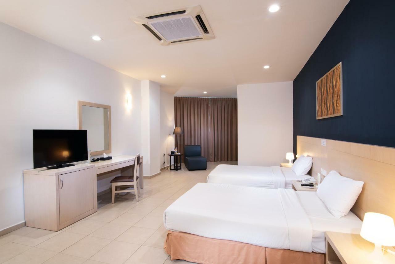 Tanjung Tokong Golden View Serviced Apartments מראה חיצוני תמונה