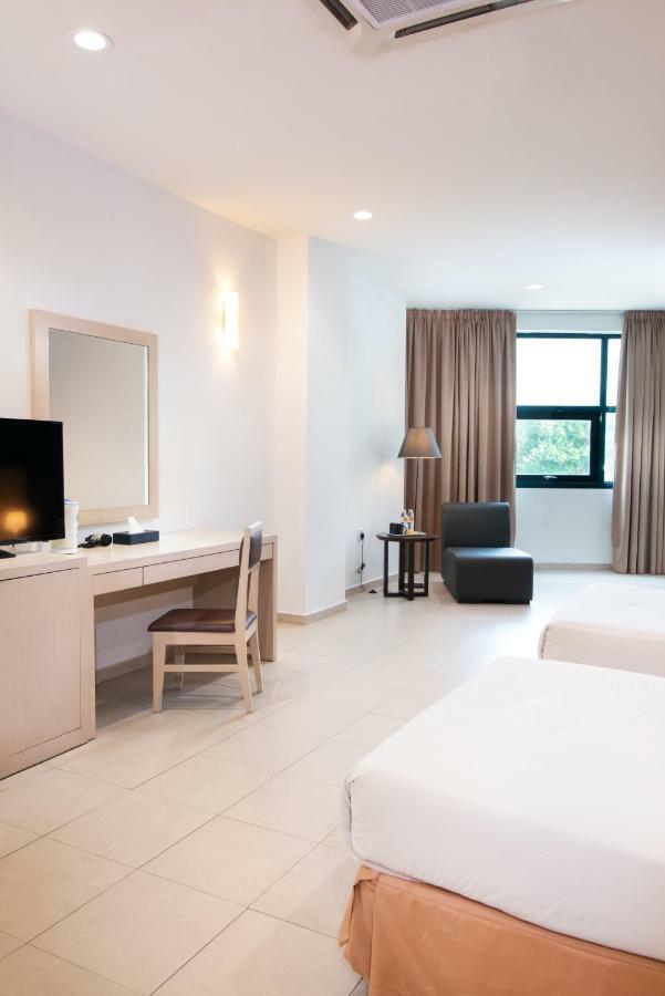 Tanjung Tokong Golden View Serviced Apartments מראה חיצוני תמונה